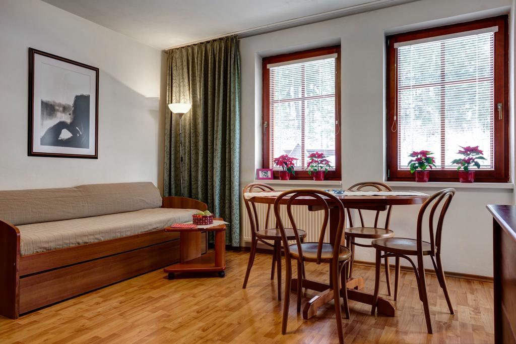 Apartmany Solum 데마노브스카돌리나 외부 사진
