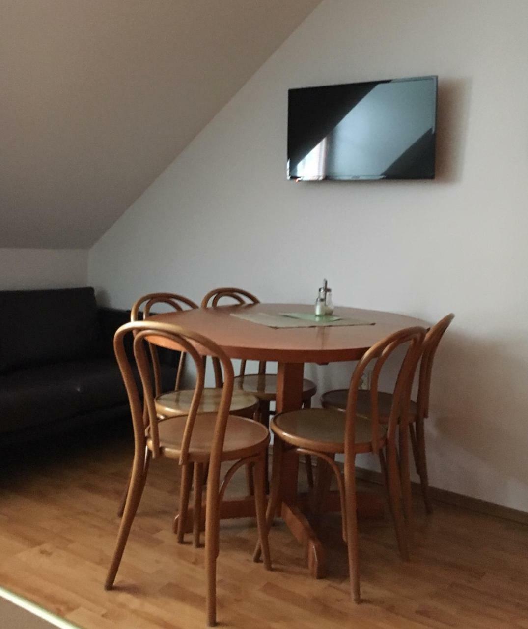 Apartmany Solum 데마노브스카돌리나 외부 사진